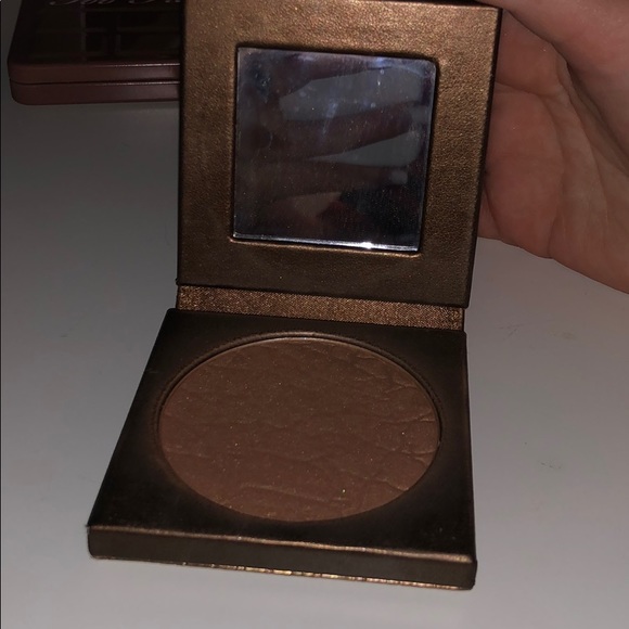 Tarte Bronzer! - Picture 2 of 5